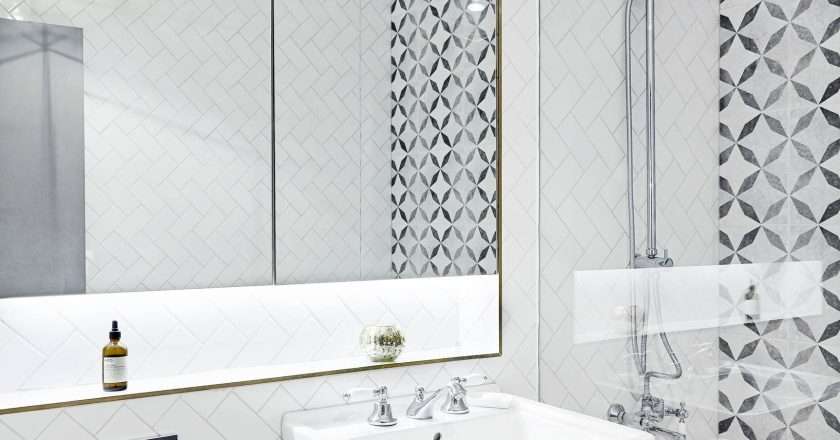 Мой опыт дизайна плитки для маленькой ванной комнаты